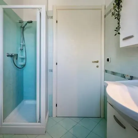Casa Alice Con Ampio Balcone E Posto Auto * Grottammare