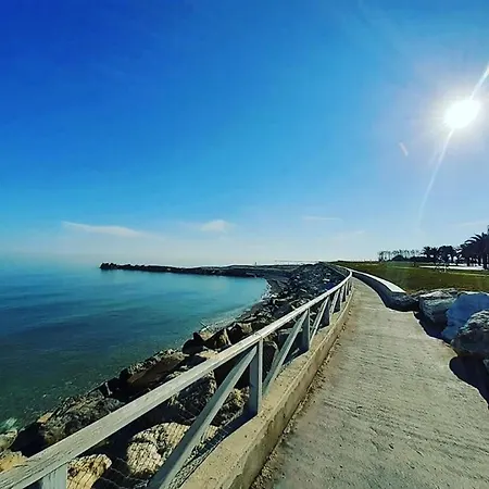 Casa Alice Con Ampio Balcone E Posto Auto
