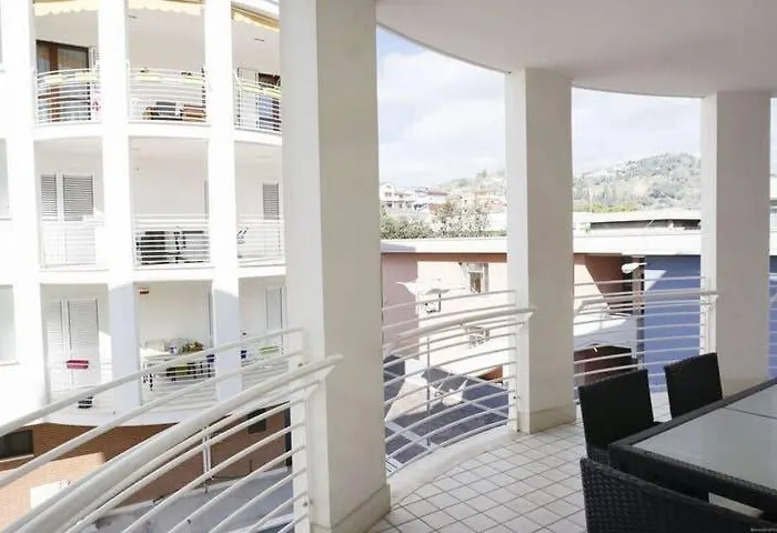 Casa Alice Con Ampio Balcone E Posto Auto *