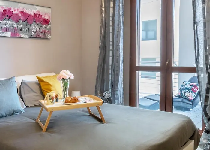 Апартаменты Casa Alice Con Ampio Balcone E Posto Auto *